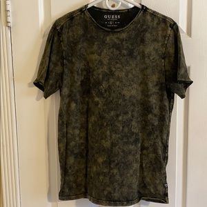 Guess T-Shirt